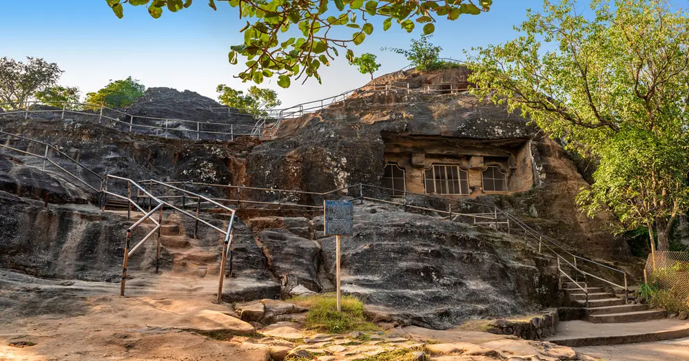 Top Places To Visit in Madhya Pradesh During Summers