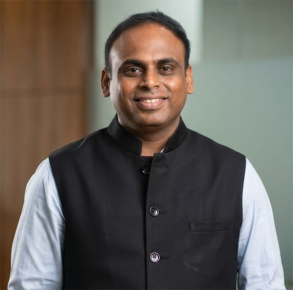 Dr. Ilayaraja T