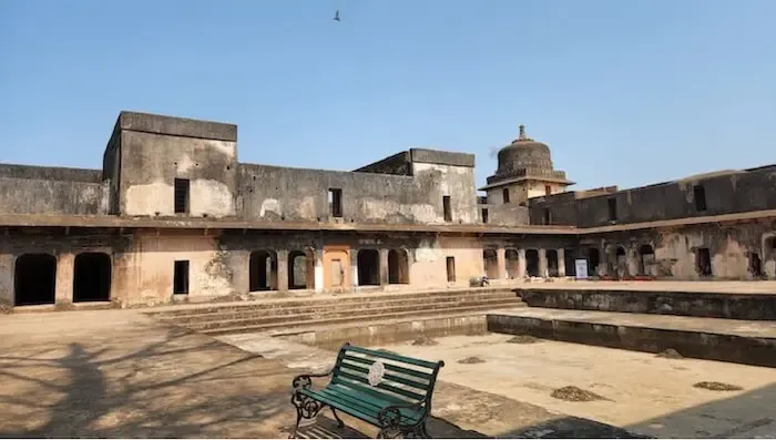 The Gond Monuments of Ramnagar, Mandla